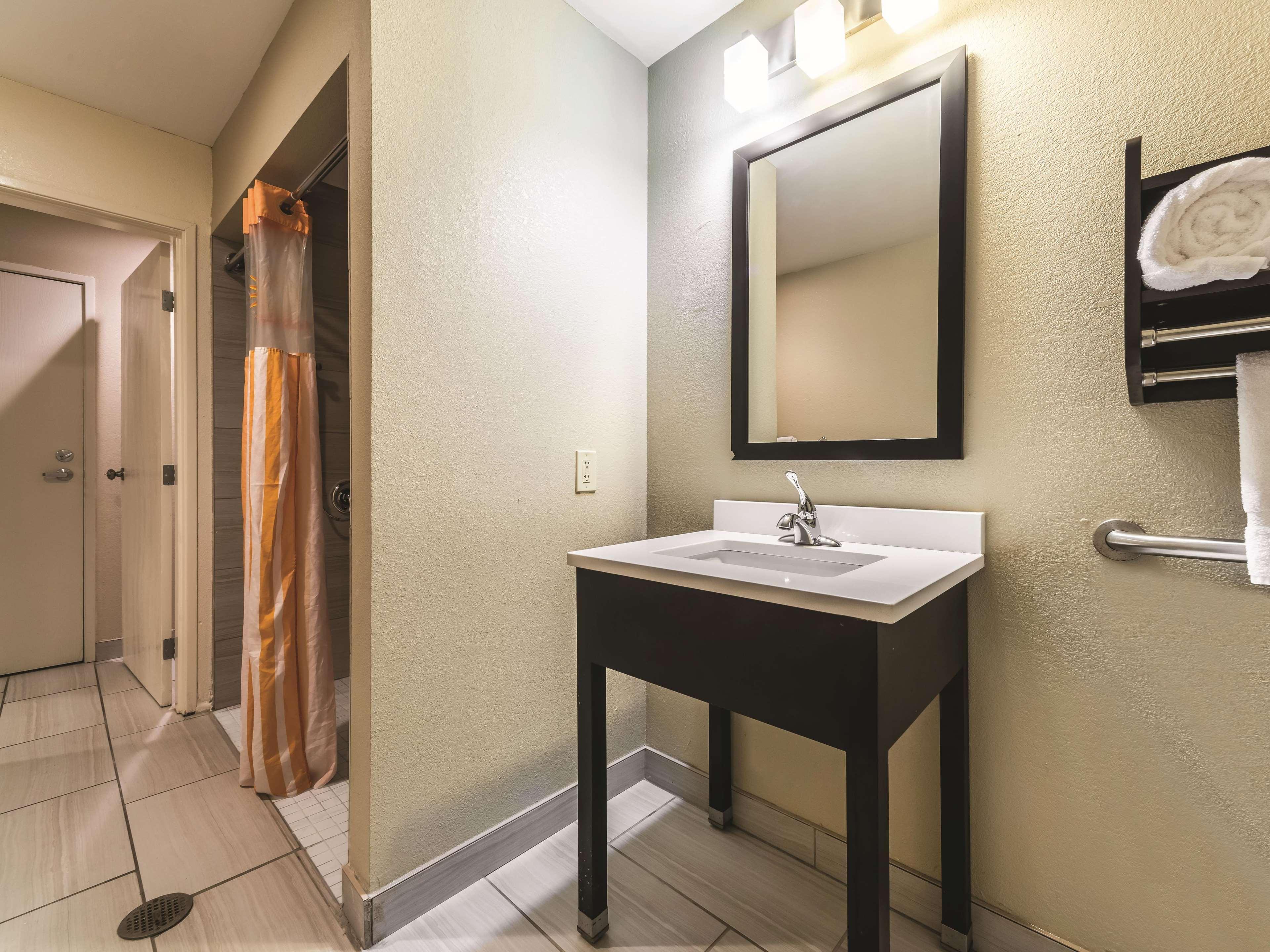 La Quinta By Wyndham Collinsville - St. Louis Eksteriør billede