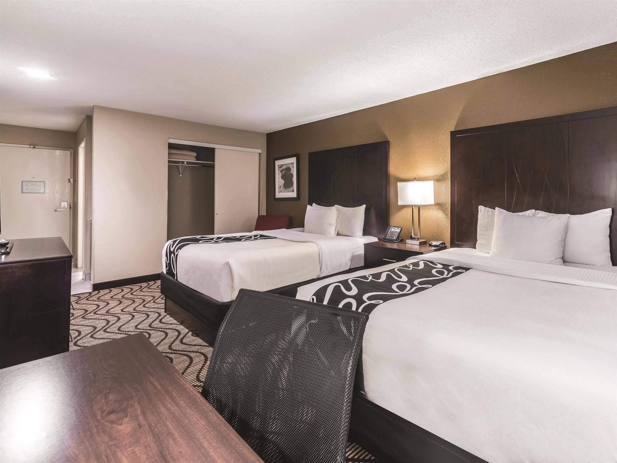 La Quinta By Wyndham Collinsville - St. Louis Eksteriør billede